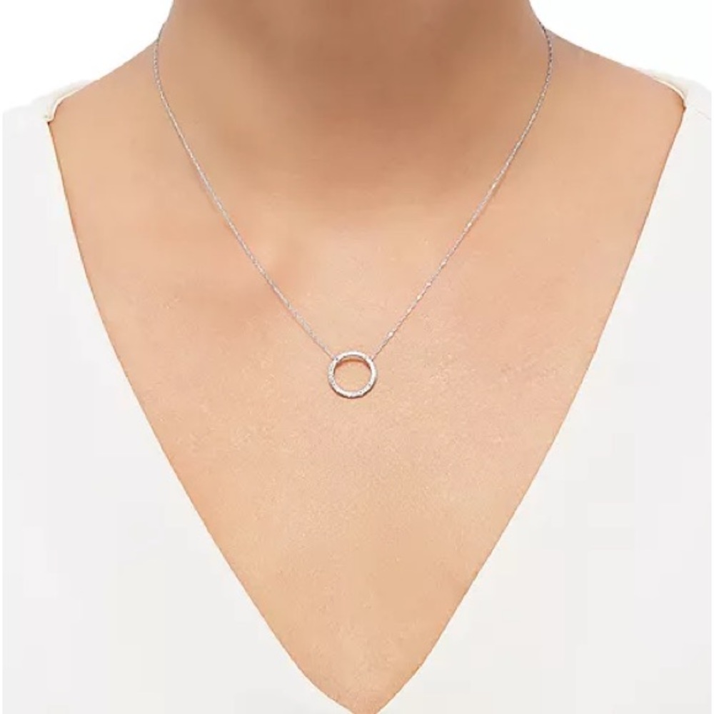 Diamond Circle Pedant